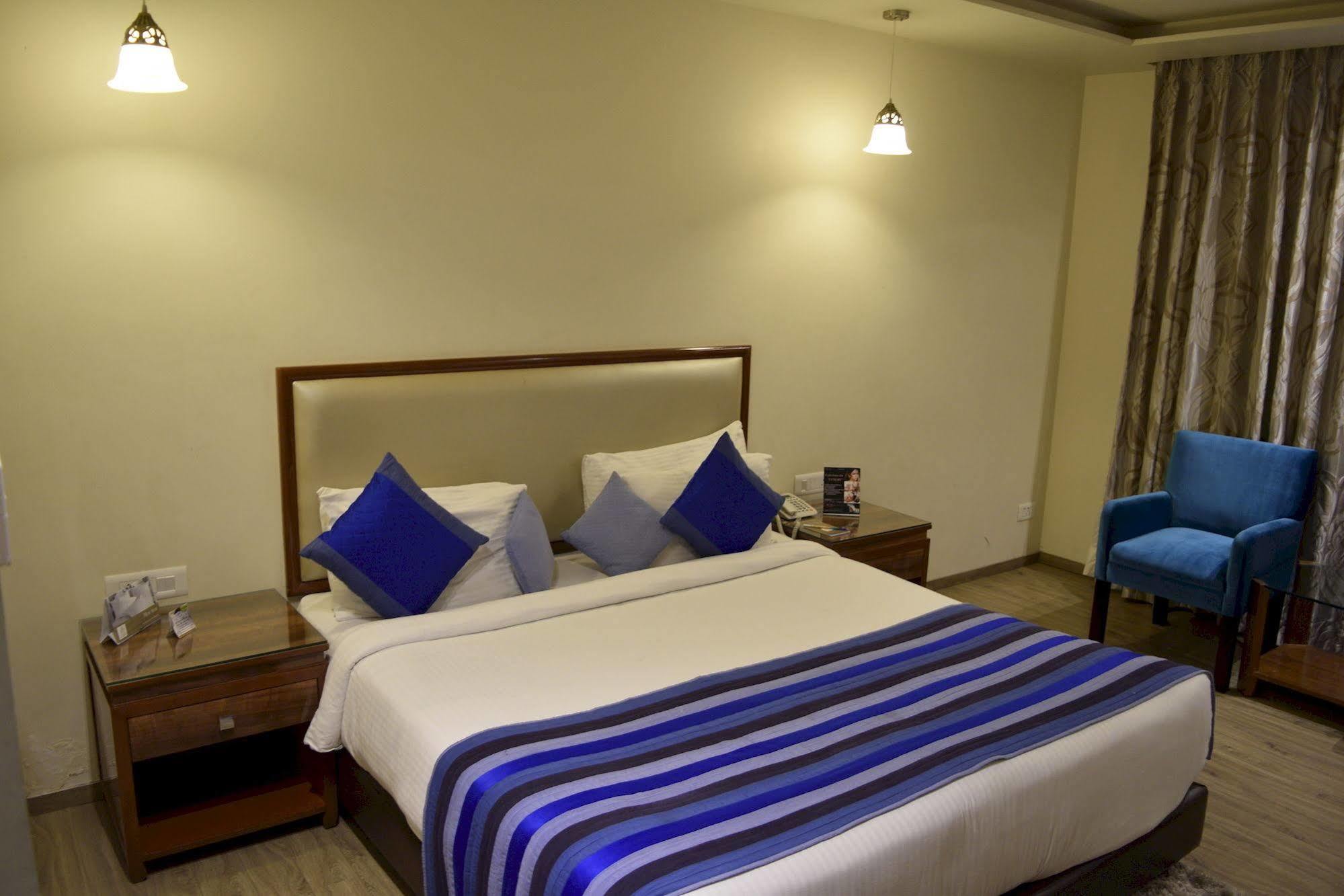 Hotel One Earth Avaas Amritsar Zewnętrze zdjęcie